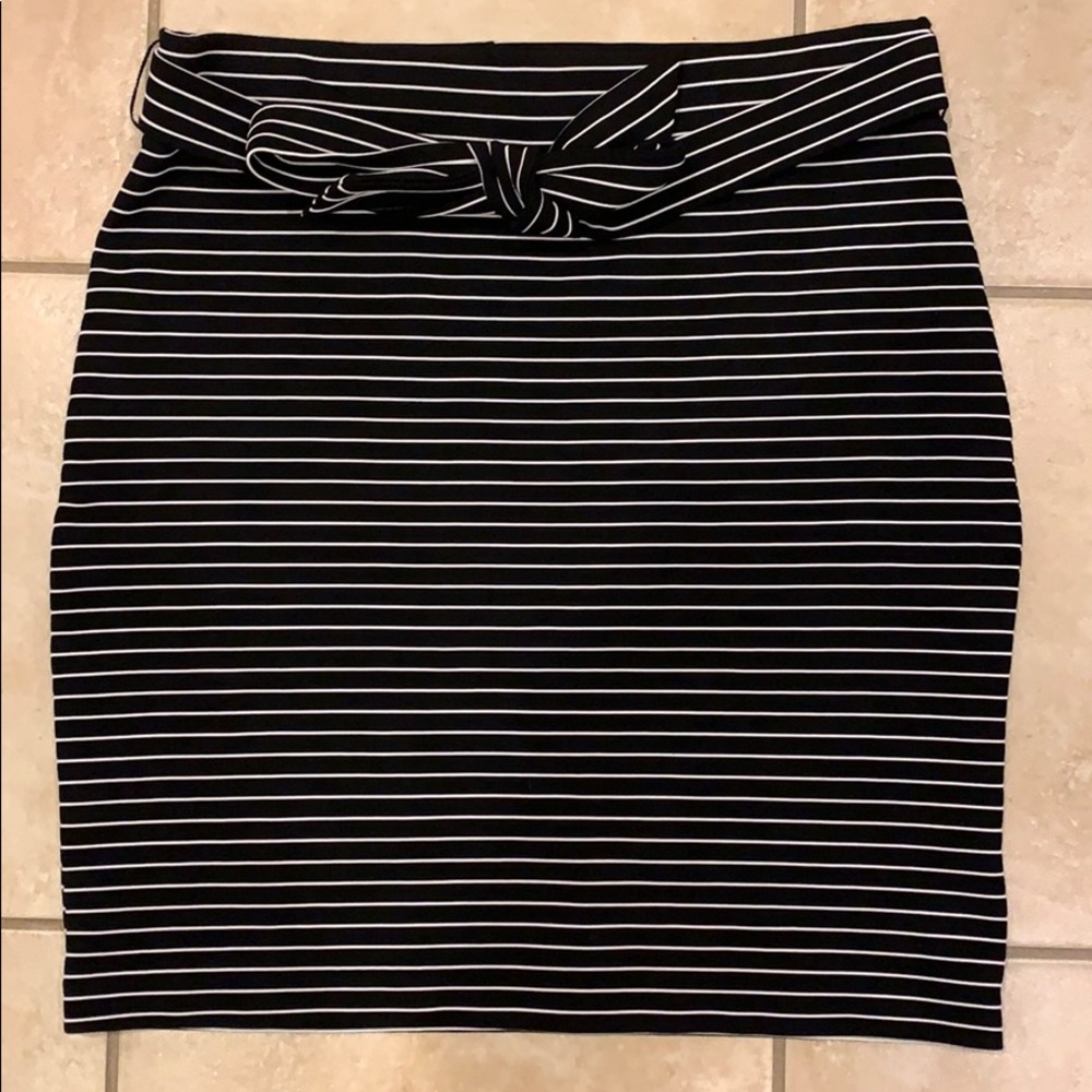 Loft Petites Belted Pencil Skirt